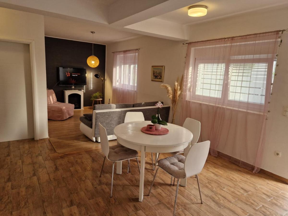 Apartment Dome Biograd Na Moru Ngoại thất bức ảnh