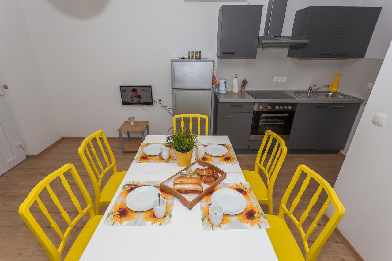 Apartment Dome Biograd Na Moru Ngoại thất bức ảnh